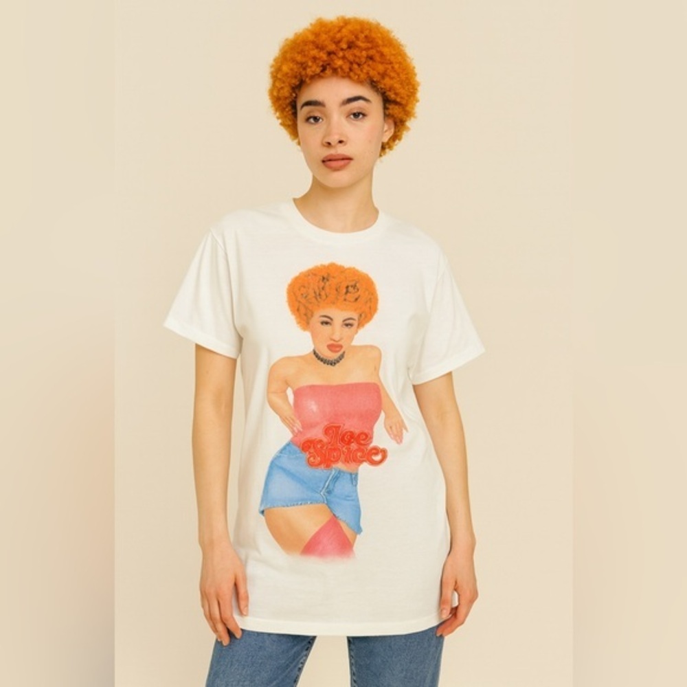 Graphic Print Women's T-Shirt Size M